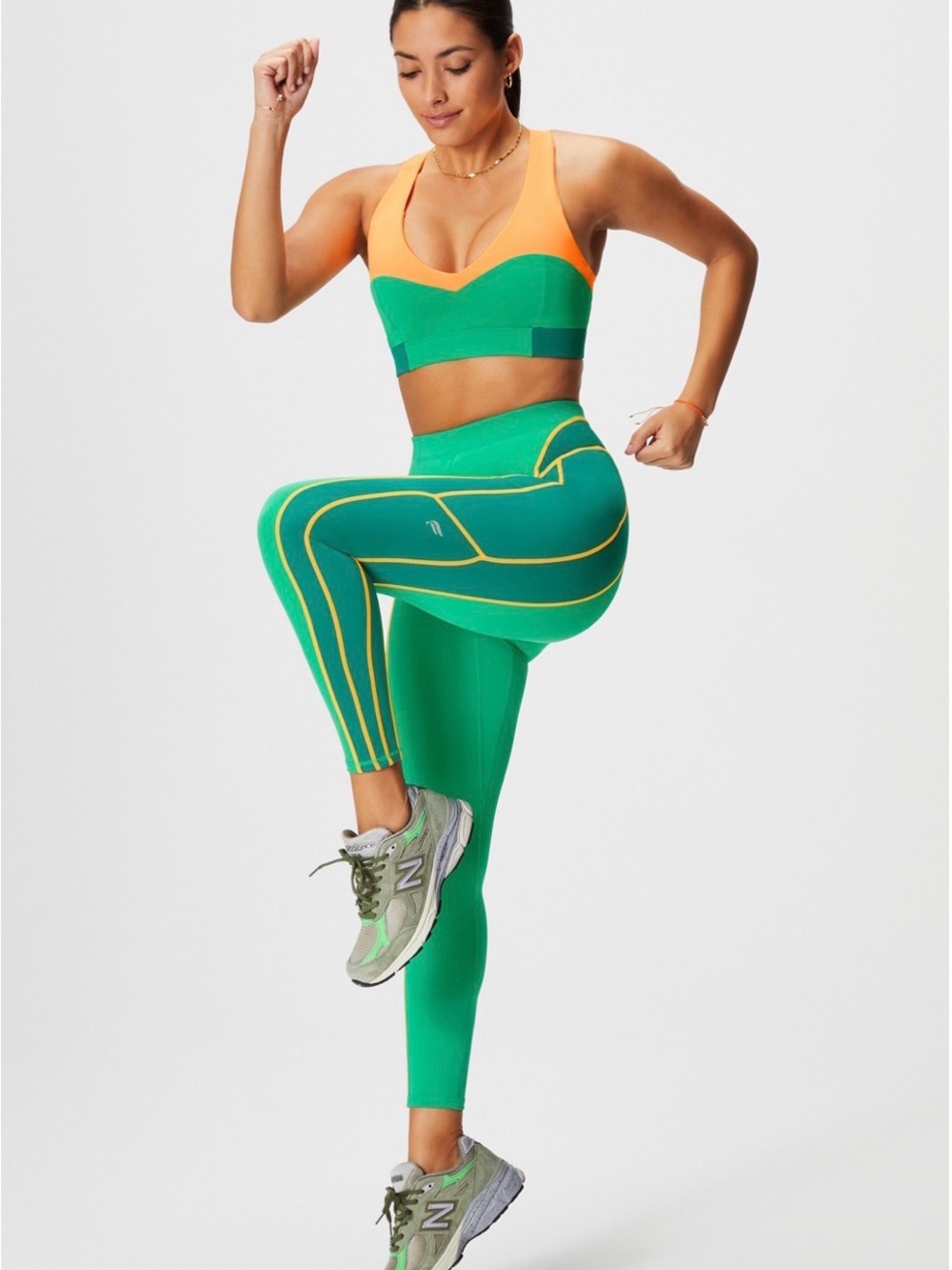 Fabletics matching sports bra and leggings set. Medium